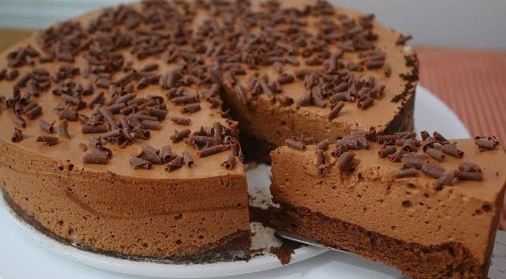 Aula Show Torta Mousse com fundo de Brownie Com Danielle Bustilho